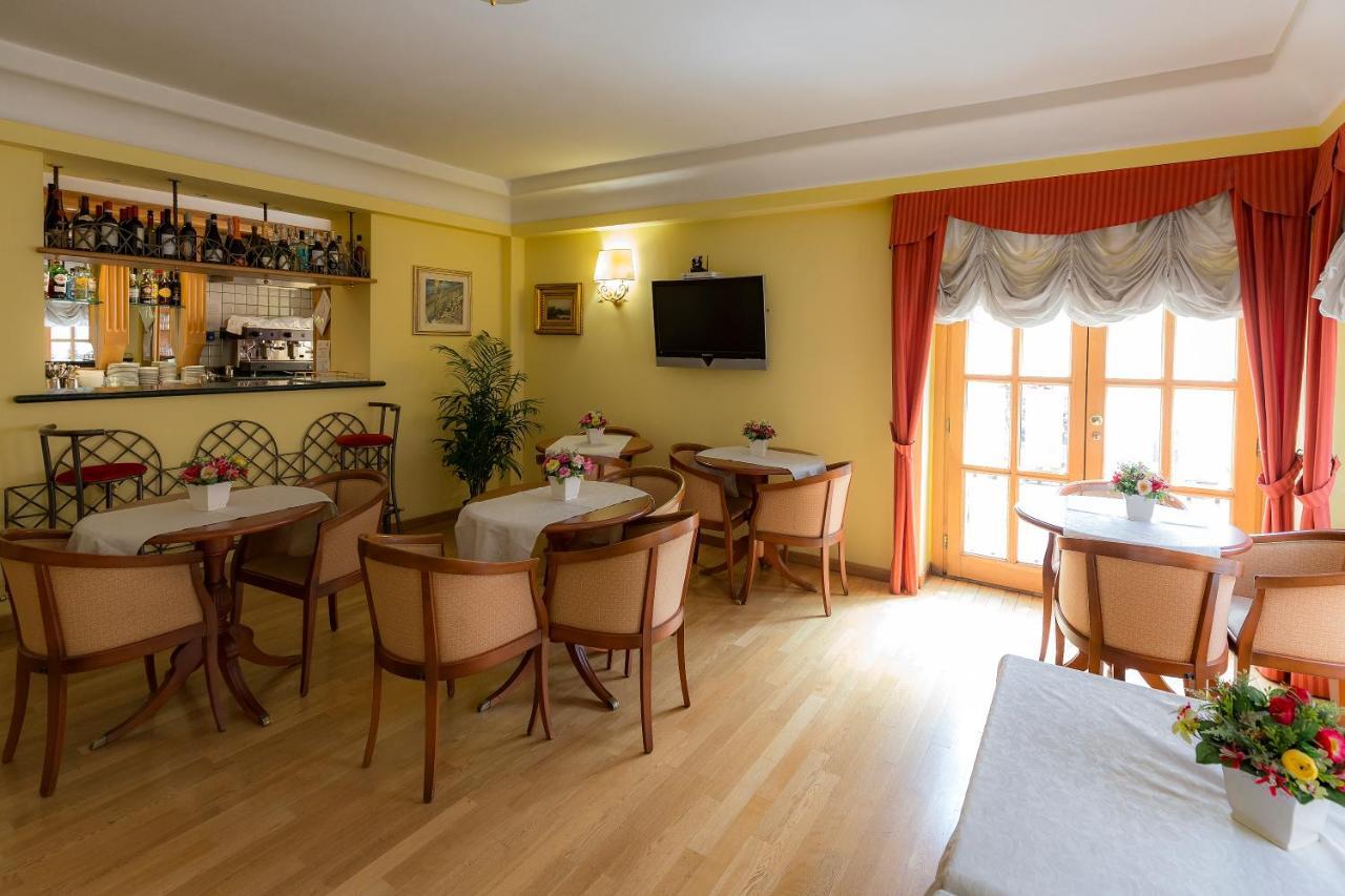 Hotel Castel Gandolfo Hotel 4*